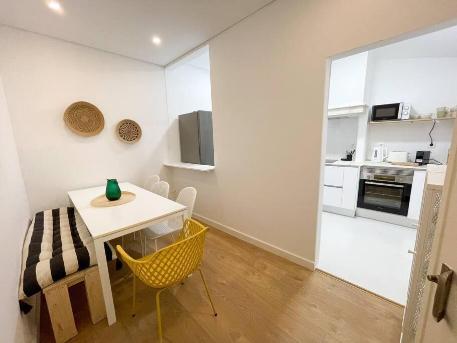 Green Guest House. 피게이라다포즈 외부 사진